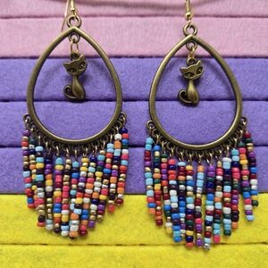Charming Cat Beaded Earrings